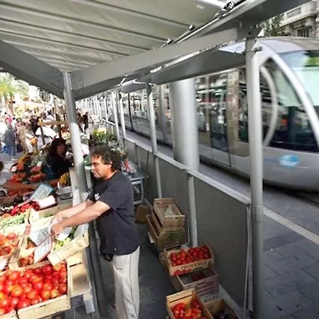 Apartamento Terrasse Quartier Liberation
