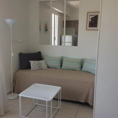 Apartman Terrasse Quartier Liberation